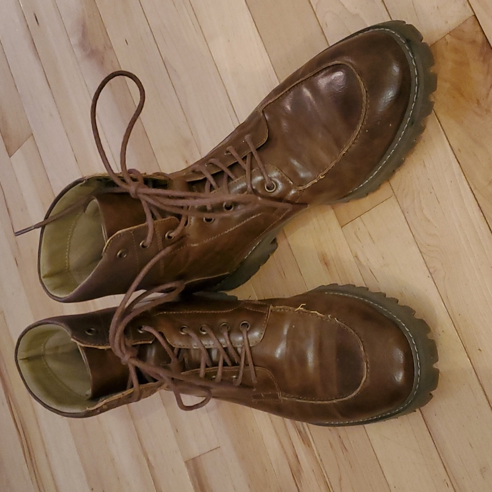 Men's boots